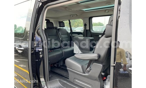 Buy Import Peugeot Traveller Black Car in Import - Dubai in Uganda Buy Import Peugeot Traveller Black Car in Import - Dubai in Uganda