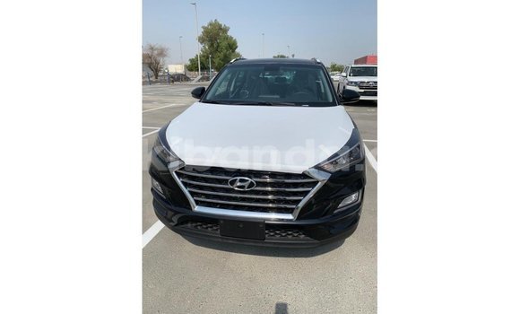 Buy Import Hyundai Tucson Black Car in Import - Dubai in Uganda Buy Import Hyundai Tucson Black Car in Import - Dubai in Uganda