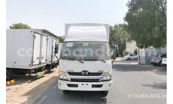 Buy Import Hino 300 Series White Truck in Import - Dubai in Uganda Buy Import Hino 300 Series White Truck in Import - Dubai in Uganda