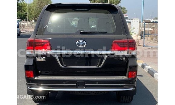 Gura Imported Toyota Land Cruiser Black Imodoka i Import - Dubai mu Uganda Gura Imported Toyota Land Cruiser Black Imodoka i Import - Dubai mu Uganda
