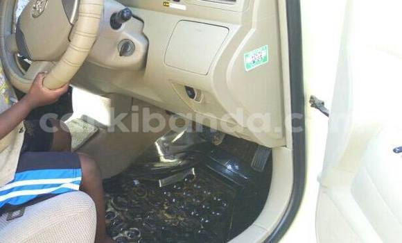 Gura Yakoze Toyota Raum White Imodoka i Kampala mu Uganda Gura Yakoze Toyota Raum White Imodoka i Kampala mu Uganda