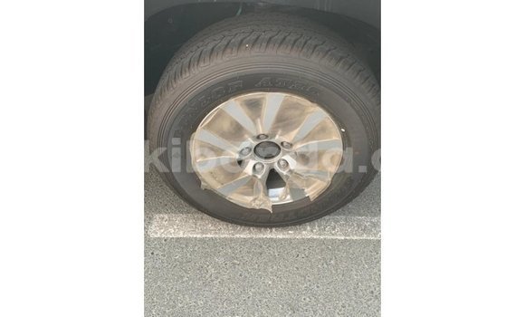 Gura Imported Toyota Land Cruiser Black Imodoka i Import - Dubai mu Uganda Gura Imported Toyota Land Cruiser Black Imodoka i Import - Dubai mu Uganda