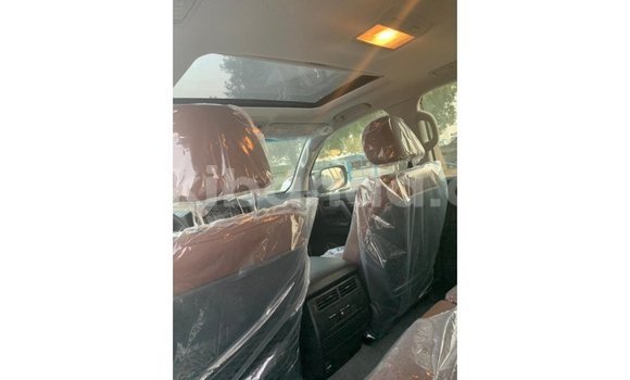 Gura Imported Toyota Land Cruiser Black Imodoka i Import - Dubai mu Uganda Gura Imported Toyota Land Cruiser Black Imodoka i Import - Dubai mu Uganda