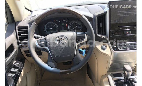 Buy Import Toyota Land Cruiser Black Car in Import - Dubai in Uganda Buy Import Toyota Land Cruiser Black Car in Import - Dubai in Uganda