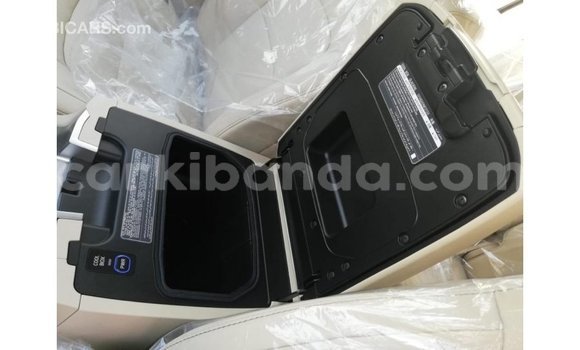 Buy Import Toyota Land Cruiser White Car in Import - Dubai in Uganda Buy Import Toyota Land Cruiser White Car in Import - Dubai in Uganda