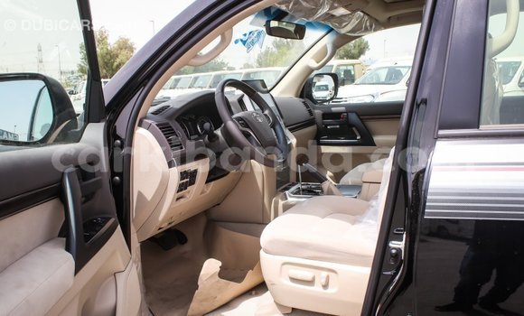 Buy Import Toyota Land Cruiser Black Car in Import - Dubai in Uganda Buy Import Toyota Land Cruiser Black Car in Import - Dubai in Uganda