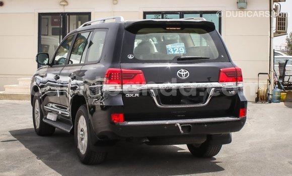 Buy Import Toyota Land Cruiser Black Car in Import - Dubai in Uganda Buy Import Toyota Land Cruiser Black Car in Import - Dubai in Uganda