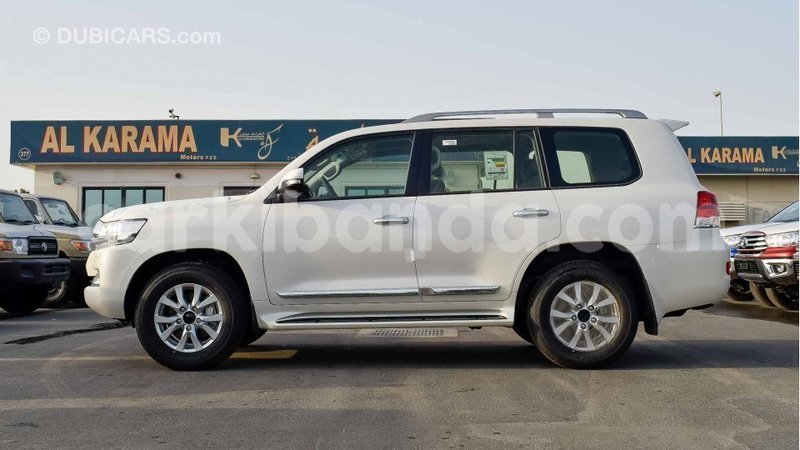 Big with watermark toyota land cruiser uganda import dubai 8612