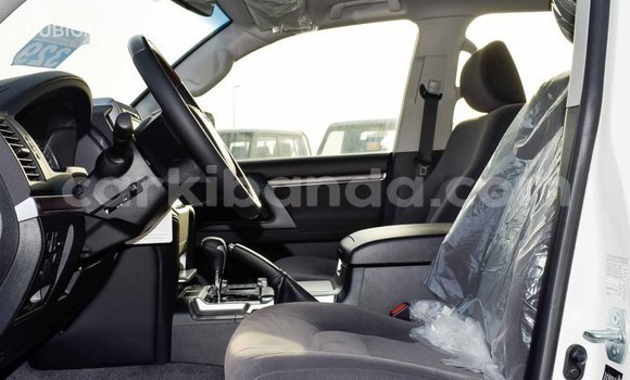 Buy Import Toyota Land Cruiser White Car in Import - Dubai in Uganda Buy Import Toyota Land Cruiser White Car in Import - Dubai in Uganda