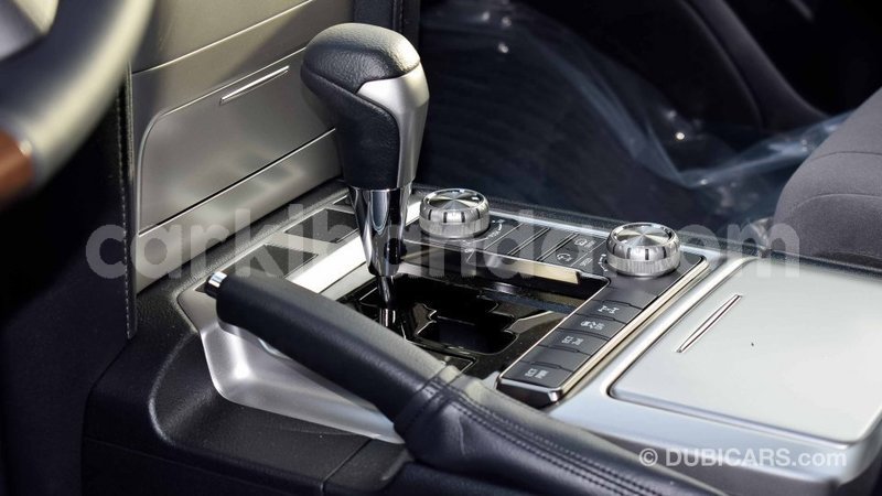 Big with watermark toyota land cruiser uganda import dubai 8612