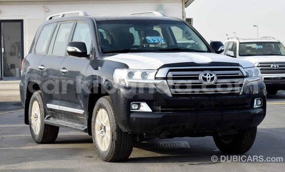 Buy Import Toyota Land Cruiser Black Car in Import - Dubai in Uganda Buy Import Toyota Land Cruiser Black Car in Import - Dubai in Uganda