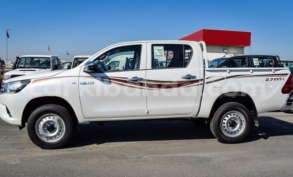 Buy Import Toyota Hilux White Car in Import - Dubai in Uganda Buy Import Toyota Hilux White Car in Import - Dubai in Uganda