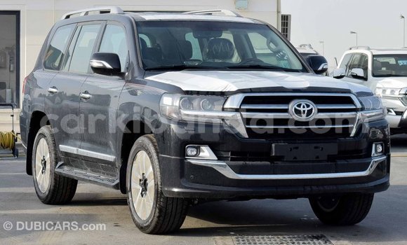 Buy Import Toyota Land Cruiser Black Car in Import - Dubai in Uganda Buy Import Toyota Land Cruiser Black Car in Import - Dubai in Uganda