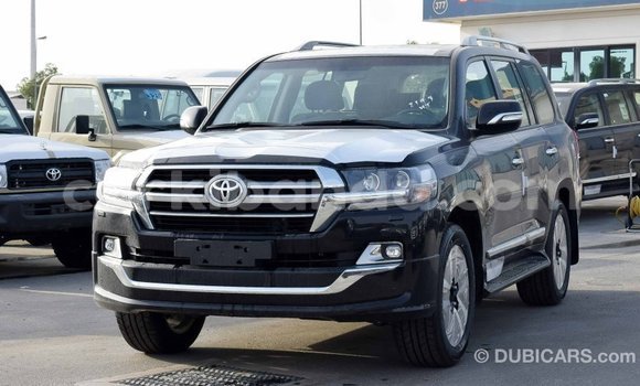 Buy Import Toyota Land Cruiser Black Car in Import - Dubai in Uganda Buy Import Toyota Land Cruiser Black Car in Import - Dubai in Uganda