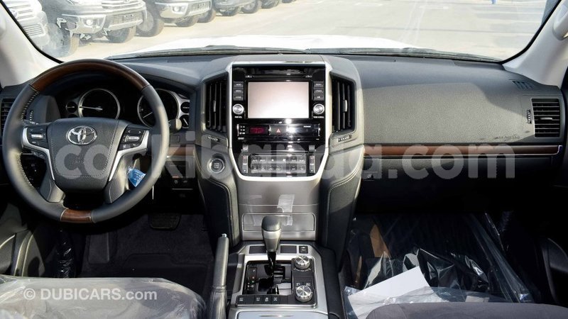 Big with watermark toyota land cruiser uganda import dubai 8617
