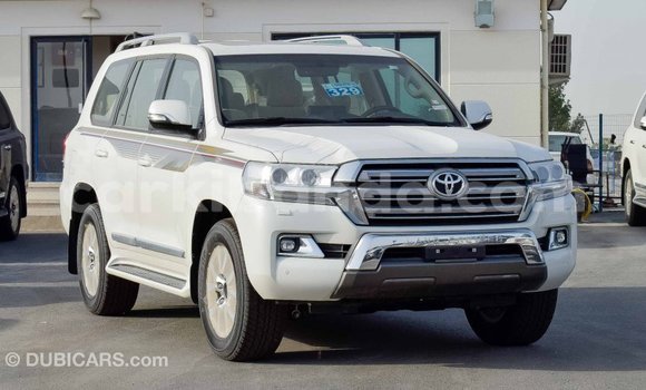Buy Import Toyota Land Cruiser White Car in Import - Dubai in Uganda Buy Import Toyota Land Cruiser White Car in Import - Dubai in Uganda