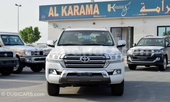 Buy Import Toyota Land Cruiser White Car in Import - Dubai in Uganda Buy Import Toyota Land Cruiser White Car in Import - Dubai in Uganda