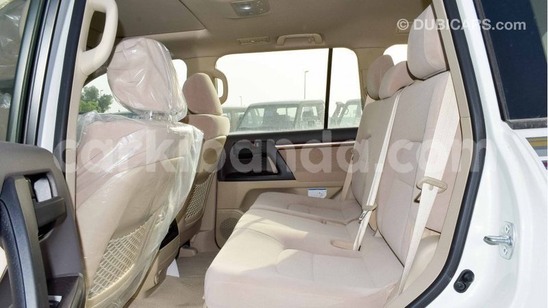 Big with watermark toyota land cruiser uganda import dubai 8618