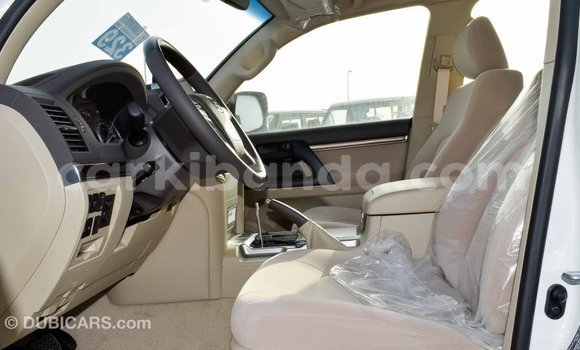 Buy Import Toyota Land Cruiser White Car in Import - Dubai in Uganda Buy Import Toyota Land Cruiser White Car in Import - Dubai in Uganda
