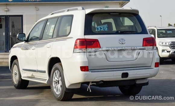 Buy Import Toyota Land Cruiser White Car in Import - Dubai in Uganda Buy Import Toyota Land Cruiser White Car in Import - Dubai in Uganda