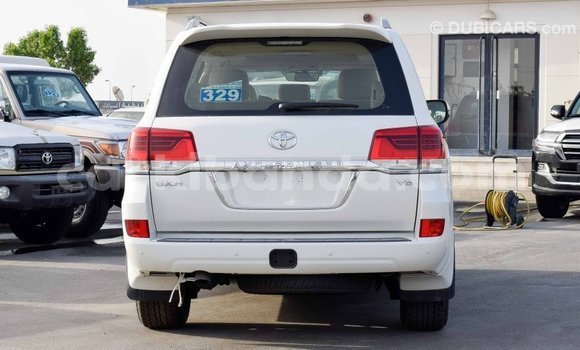 Buy Import Toyota Land Cruiser White Car in Import - Dubai in Uganda Buy Import Toyota Land Cruiser White Car in Import - Dubai in Uganda