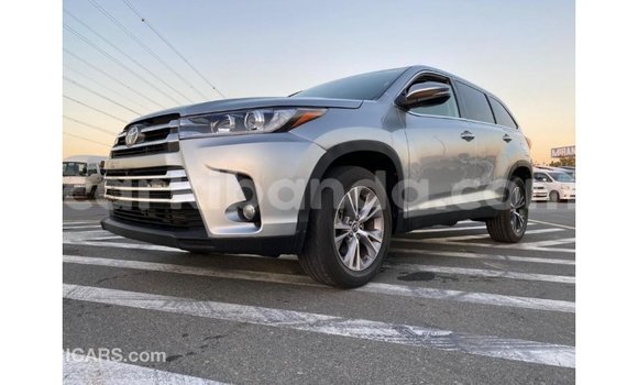 Buy Import Toyota Highlander Other Car in Import - Dubai in Uganda Buy Import Toyota Highlander Other Car in Import - Dubai in Uganda