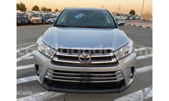 Buy Import Toyota Highlander Other Car in Import - Dubai in Uganda Buy Import Toyota Highlander Other Car in Import - Dubai in Uganda