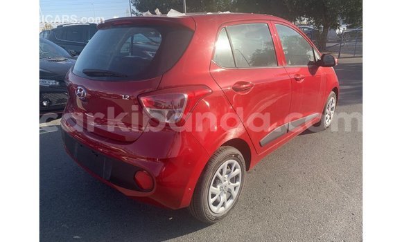 Gura Imported Hyundai i10 Red Imodoka i Import - Dubai mu Uganda Gura Imported Hyundai i10 Red Imodoka i Import - Dubai mu Uganda