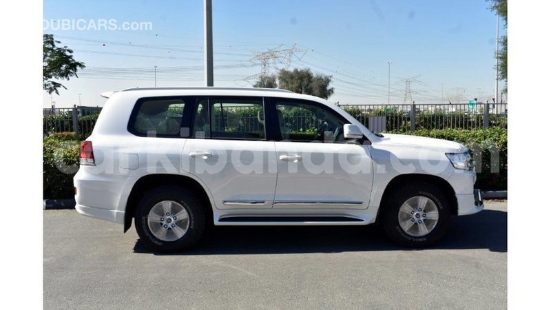 Big with watermark toyota land cruiser uganda import dubai 8628
