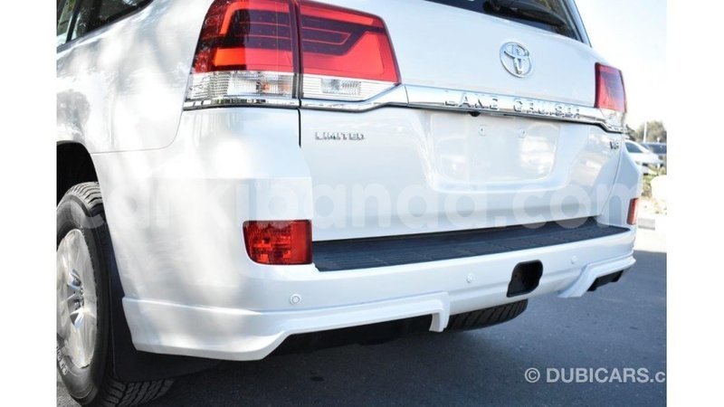 Big with watermark toyota land cruiser uganda import dubai 8628