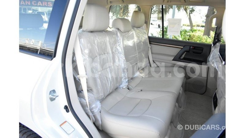Big with watermark toyota land cruiser uganda import dubai 8628