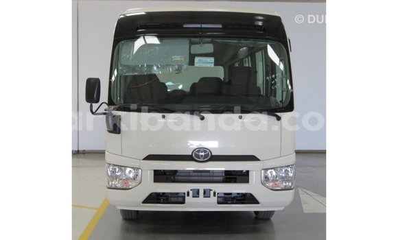 Acheter Import Voiture Toyota Coaster Blanc à Import - Dubai, Ouganda Acheter Import Voiture Toyota Coaster Blanc à Import - Dubai, Ouganda