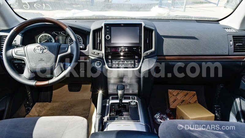 Big with watermark toyota land cruiser uganda import dubai 8641