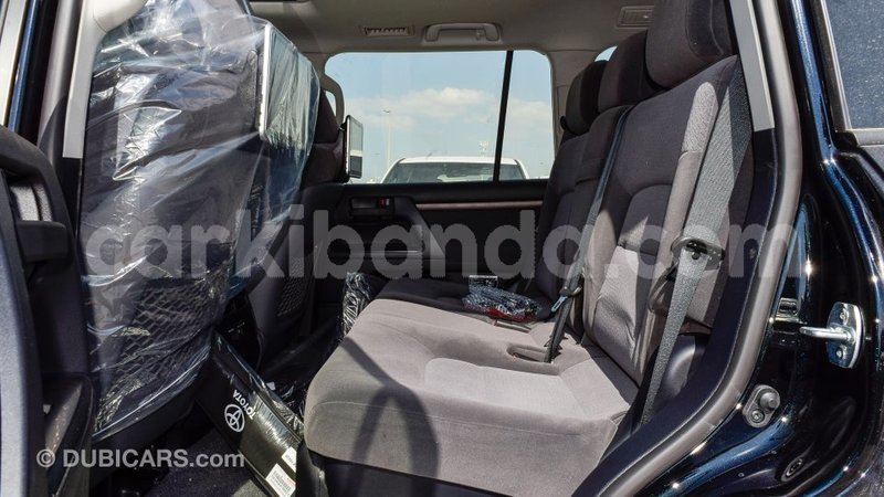 Big with watermark toyota land cruiser uganda import dubai 8641