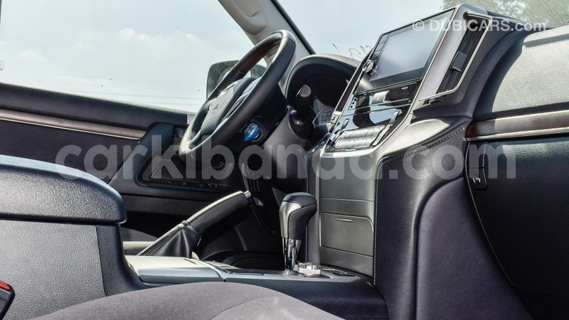 Big with watermark toyota land cruiser uganda import dubai 8641
