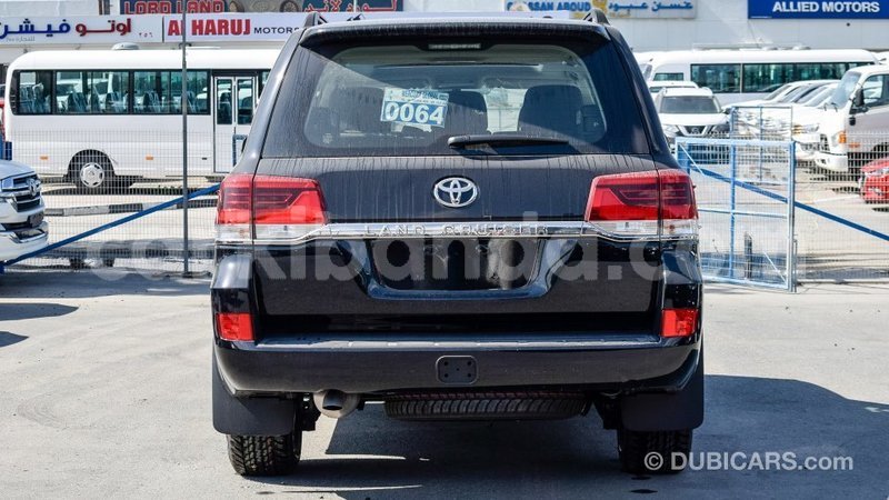 Big with watermark toyota land cruiser uganda import dubai 8641