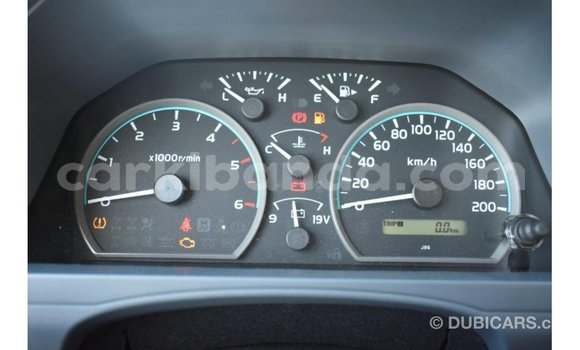 Nunua Imported Toyota Land Cruiser Nyekundu Gari ndani ya Import - Dubai nchini Uganda Nunua Imported Toyota Land Cruiser Nyekundu Gari ndani ya Import - Dubai nchini Uganda