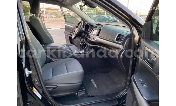 Buy Import Toyota Highlander Black Car in Import - Dubai in Uganda Buy Import Toyota Highlander Black Car in Import - Dubai in Uganda
