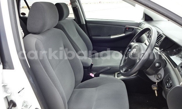 Buy Used Toyota Runx White Car in Kampala in Uganda Buy Used Toyota Runx White Car in Kampala in Uganda