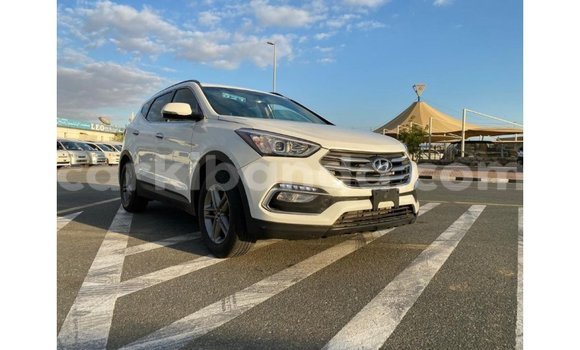 Buy Import Hyundai Santa Fe White Car in Import - Dubai in Uganda Buy Import Hyundai Santa Fe White Car in Import - Dubai in Uganda