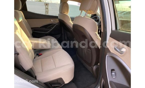 Buy Import Hyundai Santa Fe White Car in Import - Dubai in Uganda Buy Import Hyundai Santa Fe White Car in Import - Dubai in Uganda