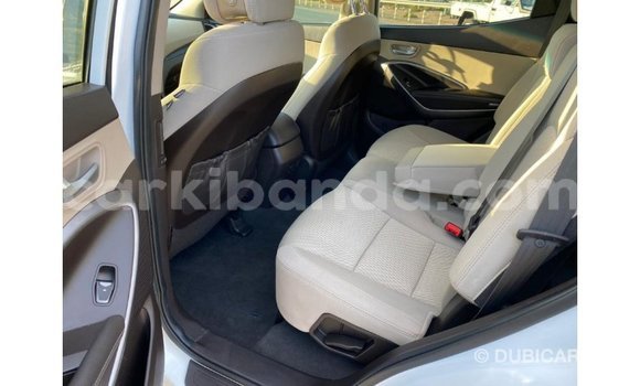 Buy Import Hyundai Santa Fe White Car in Import - Dubai in Uganda Buy Import Hyundai Santa Fe White Car in Import - Dubai in Uganda