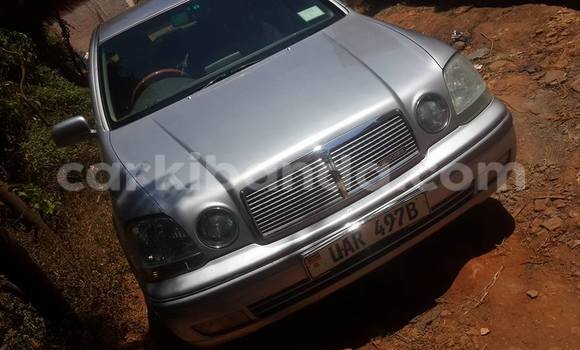 Acheter Occasion Voiture Toyota Probox Gris à Kampala, Ouganda Acheter Occasion Voiture Toyota Probox Gris à Kampala, Ouganda