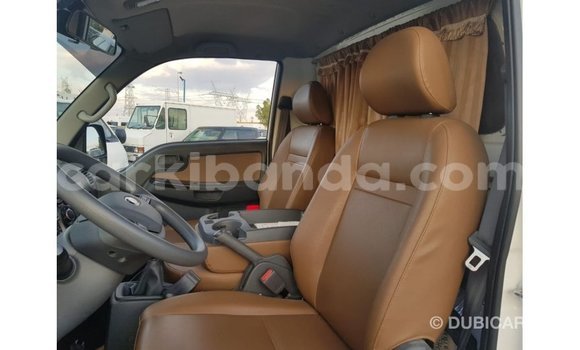 Gura Imported Kia Carens White Imodoka i Import - Dubai mu Uganda Gura Imported Kia Carens White Imodoka i Import - Dubai mu Uganda