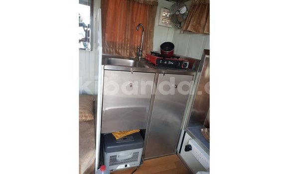 Gura Imported Kia Carens White Imodoka i Import - Dubai mu Uganda Gura Imported Kia Carens White Imodoka i Import - Dubai mu Uganda