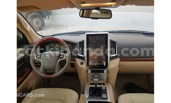Gura Imported Toyota Land Cruiser Other Imodoka i Import - Dubai mu Uganda Gura Imported Toyota Land Cruiser Other Imodoka i Import - Dubai mu Uganda
