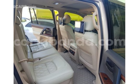 Gura Imported Toyota Land Cruiser Other Imodoka i Import - Dubai mu Uganda Gura Imported Toyota Land Cruiser Other Imodoka i Import - Dubai mu Uganda