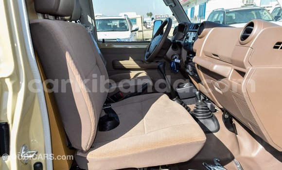 Buy Import Toyota Land Cruiser Beige Car in Import - Dubai in Uganda Buy Import Toyota Land Cruiser Beige Car in Import - Dubai in Uganda