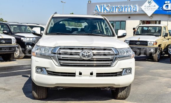 Buy Import Toyota Land Cruiser White Car in Import - Dubai in Uganda Buy Import Toyota Land Cruiser White Car in Import - Dubai in Uganda