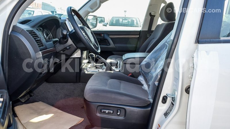 Big with watermark toyota land cruiser uganda import dubai 8681